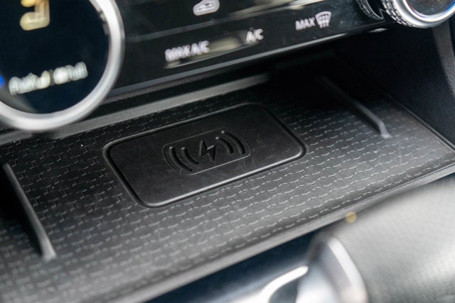 2022 Jaguar F-PACE SVR