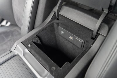 2022 Jaguar F-PACE SVR