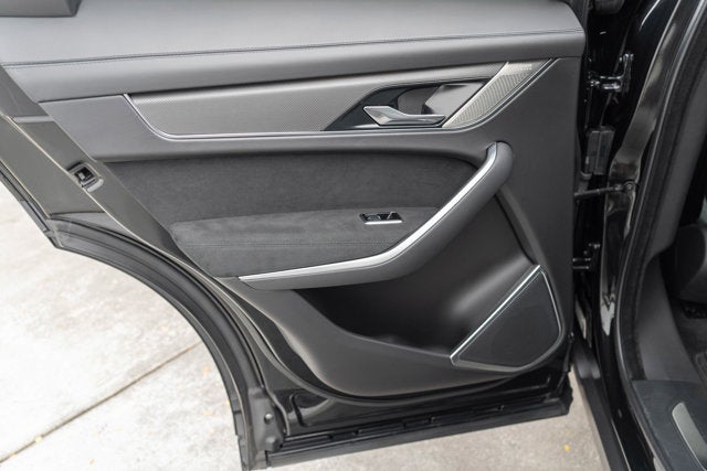 2022 Jaguar F-PACE SVR