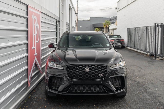 2022 Jaguar F-PACE SVR