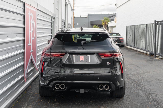 2022 Jaguar F-PACE SVR