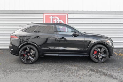 2022 Jaguar F-PACE SVR