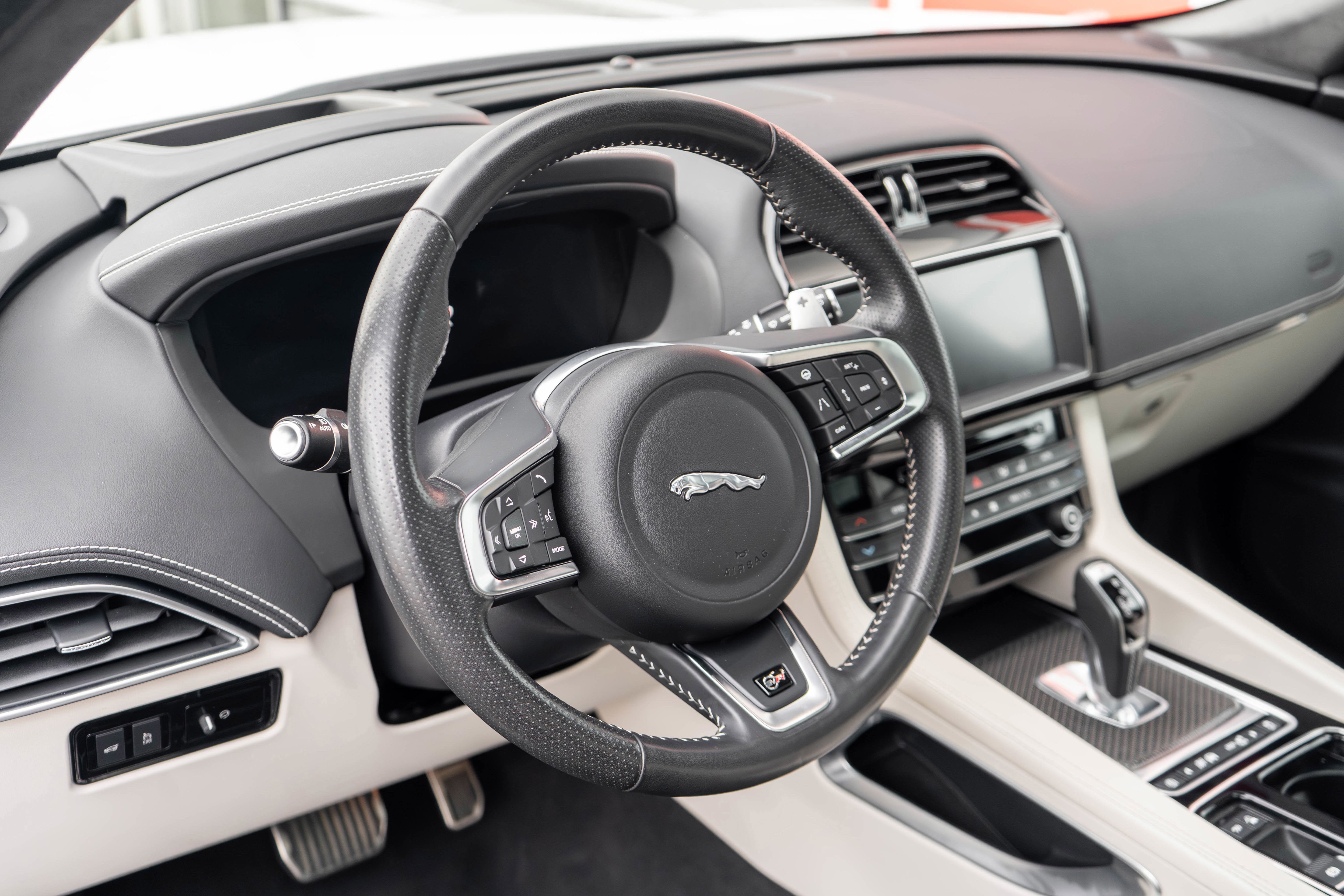 2019 Jaguar F-PACE SVR