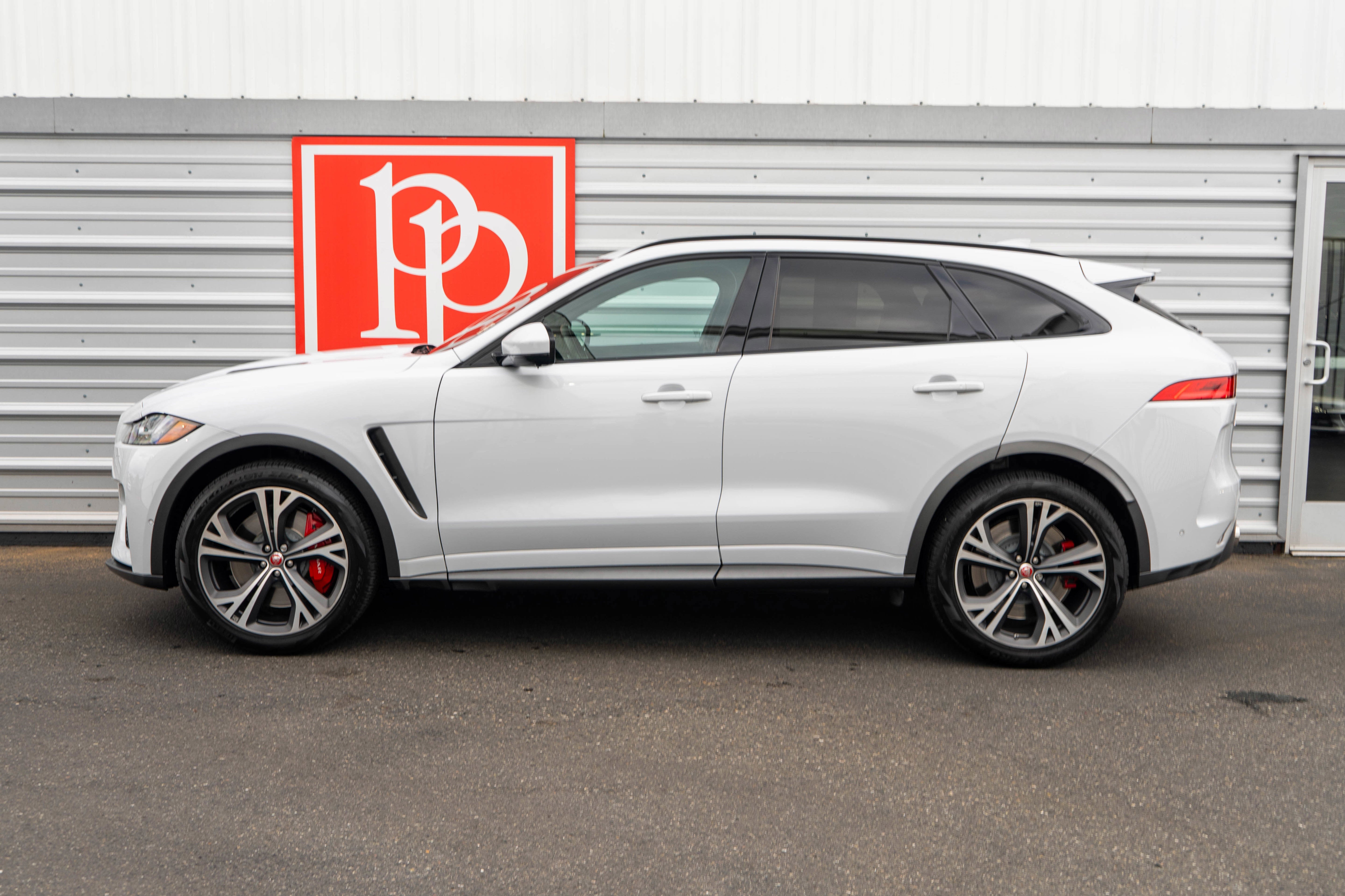 2019 Jaguar F-PACE SVR