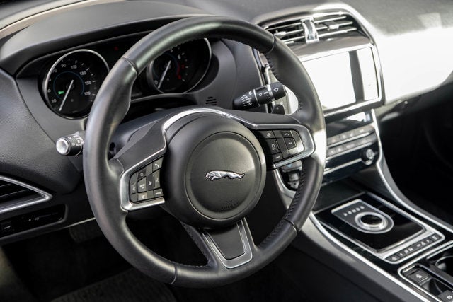 2018 Jaguar XE 35t Prestige