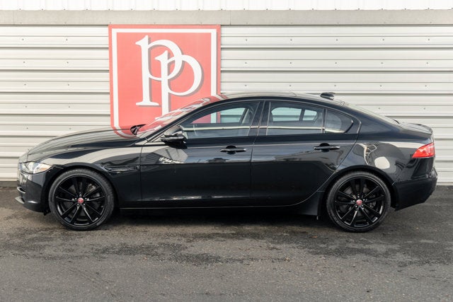 2018 Jaguar XE 35t Prestige