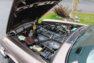 1986 Jaguar XJ6 Vanden Plas