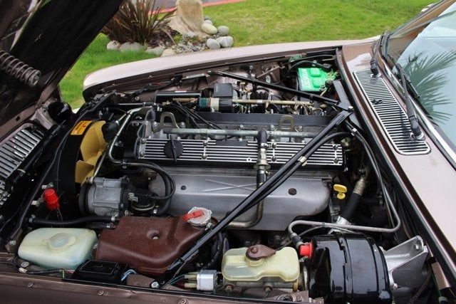 1986 Jaguar XJ6 Vanden Plas