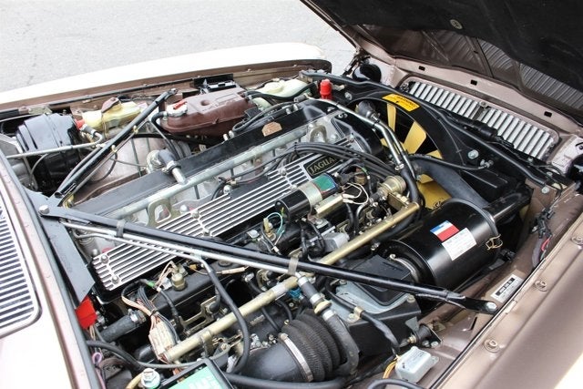1986 Jaguar XJ6 Vanden Plas
