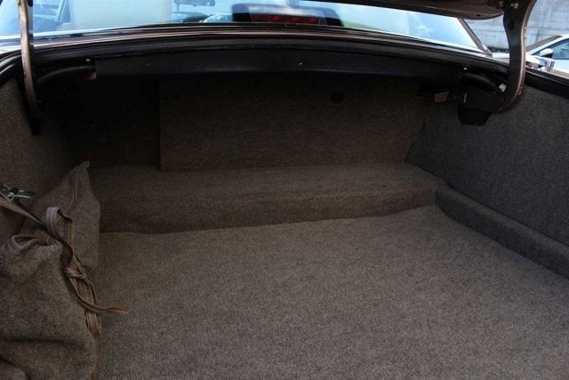 1986 Jaguar XJ6 Vanden Plas