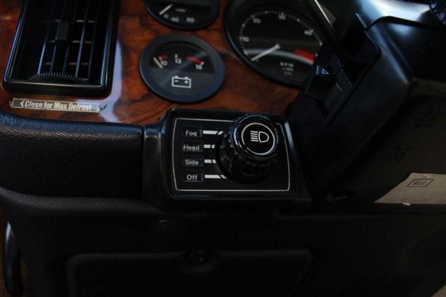 1986 Jaguar XJ6 Vanden Plas