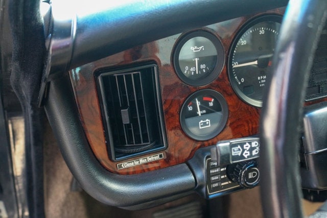 1987 Jaguar XJ6 Vanden Plas