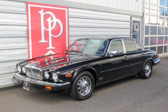 1987 Jaguar XJ6 Vanden Plas