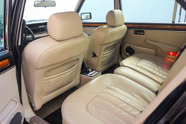 1987 Jaguar XJ6 Vanden Plas