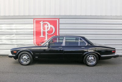 1987 Jaguar XJ6 Vanden Plas