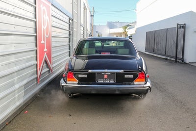1987 Jaguar XJ6 Vanden Plas