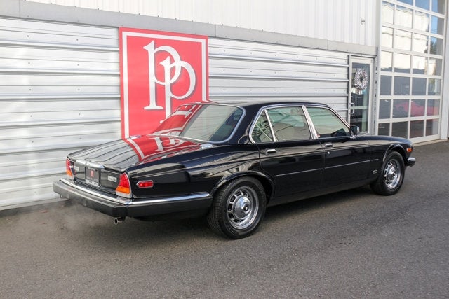 1987 Jaguar XJ6 Vanden Plas