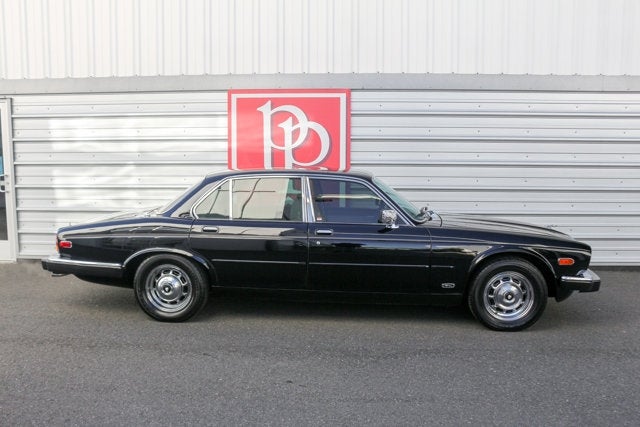 1987 Jaguar XJ6 Vanden Plas