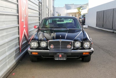1987 Jaguar XJ6 Vanden Plas