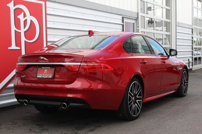 2016 Jaguar XF 35t R-Sport
