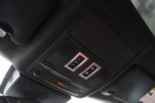 2016 Jaguar XF 35t R-Sport