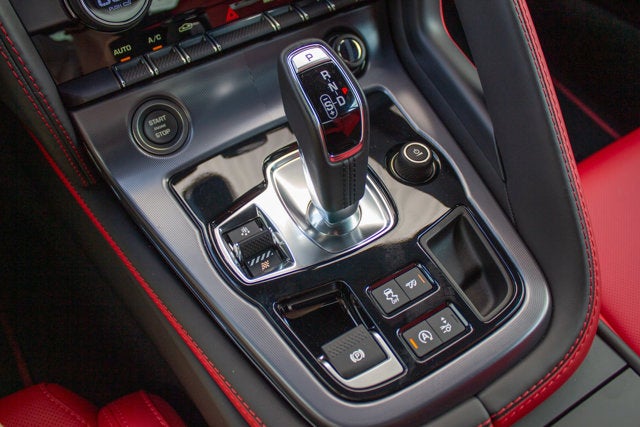 2023 Jaguar F-TYPE R