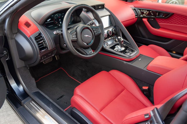2023 Jaguar F-TYPE R