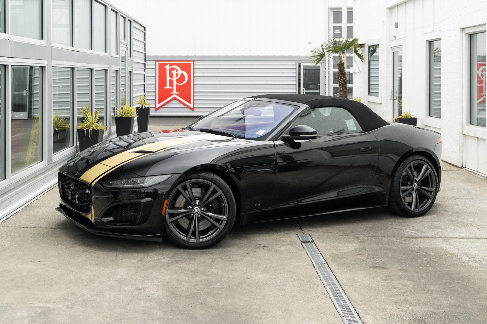 2024 Jaguar F-TYPE R75
