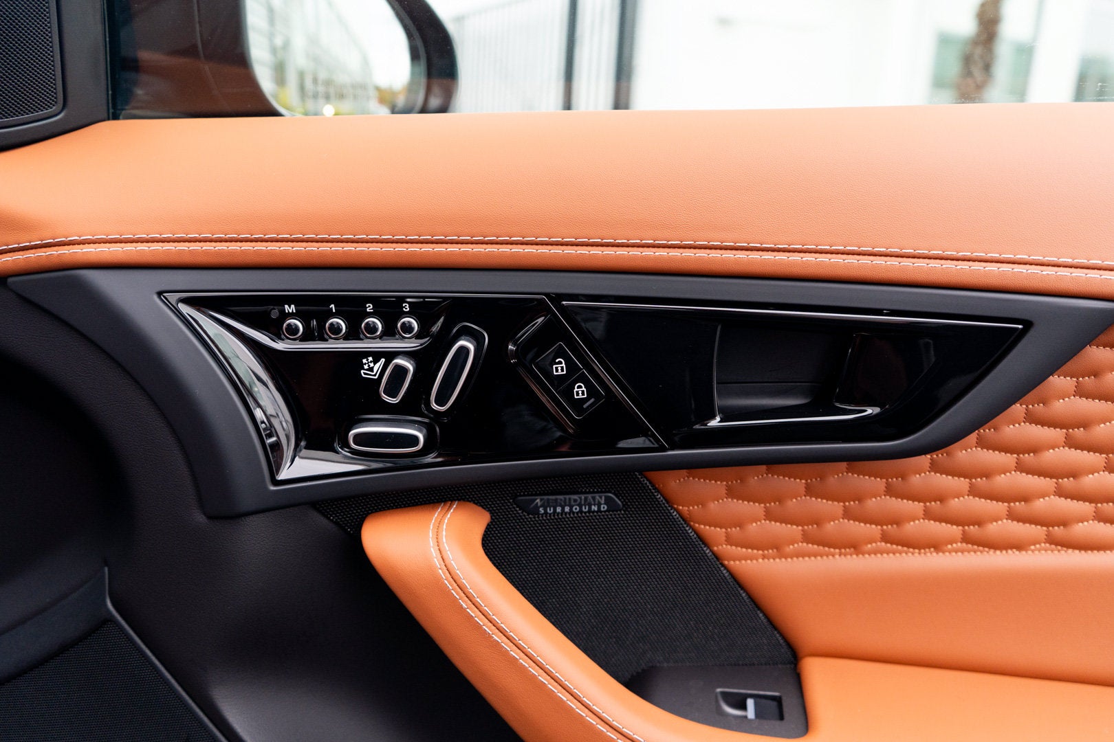 2024 Jaguar F-TYPE R75