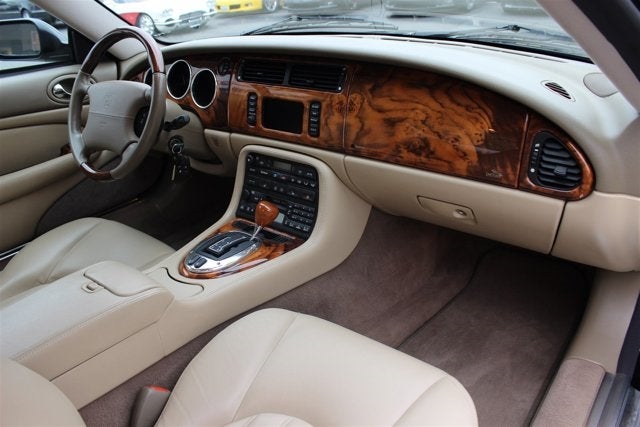 2006 Jaguar XK8 Coupe