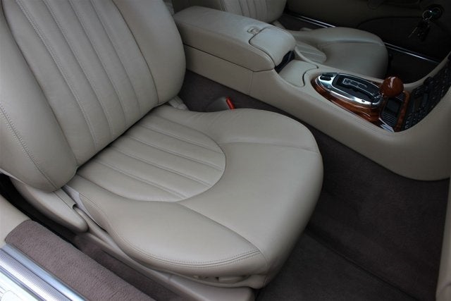 2006 Jaguar XK8 Coupe