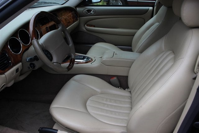 2006 Jaguar XK8 Coupe