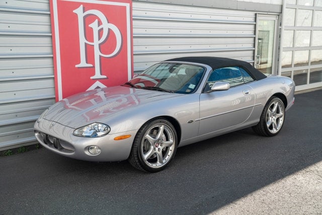 2001 Jaguar XKR Silverstone