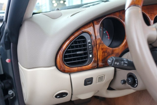 2002 Jaguar XK8 R