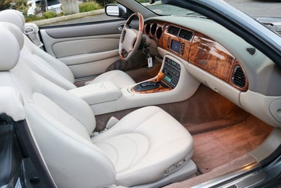 2002 Jaguar XK8 R
