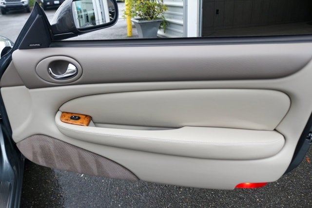 2002 Jaguar XK8 R