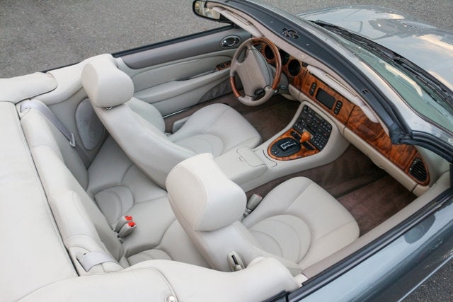 2002 Jaguar XK8 R