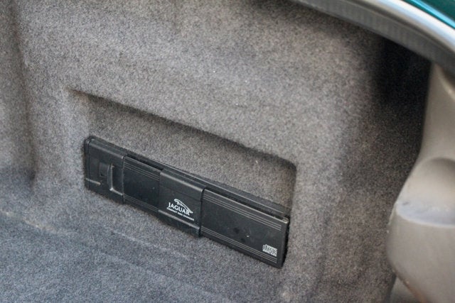 2004 Jaguar XK8 2dr Conv XK8