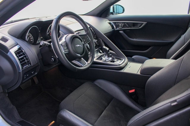 2018 Jaguar F-TYPE 340HP