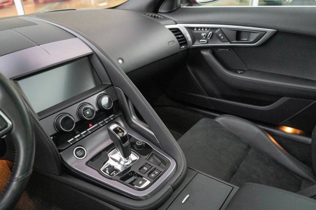 2019 Jaguar F-TYPE P340