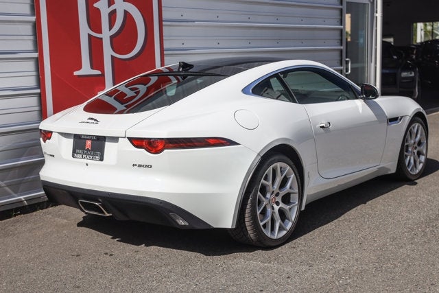 2019 Jaguar F-TYPE P300