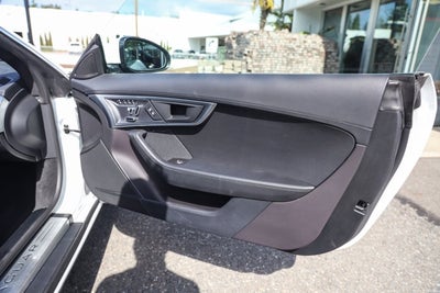 2019 Jaguar F-TYPE P300