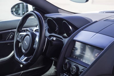 2019 Jaguar F-TYPE P300