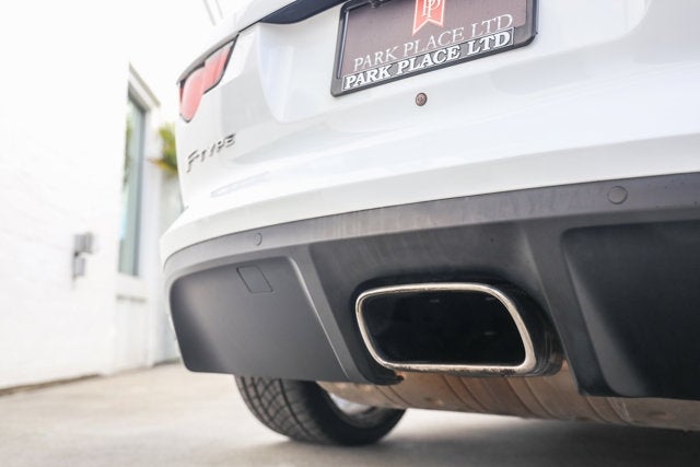 2019 Jaguar F-TYPE P300