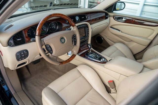 2004 Jaguar XJ XJR