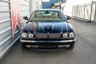 2004 Jaguar XJ XJR