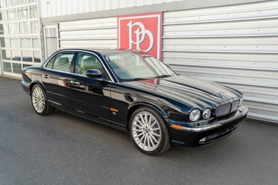 2004 Jaguar XJ XJR