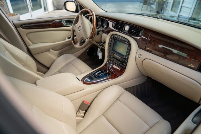 2004 Jaguar XJ XJR
