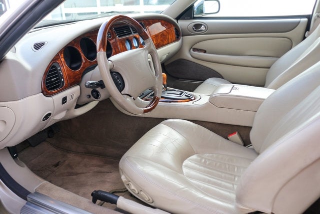 1998 Jaguar XK8 2dr Cpe