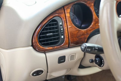 1998 Jaguar XK8 2dr Cpe